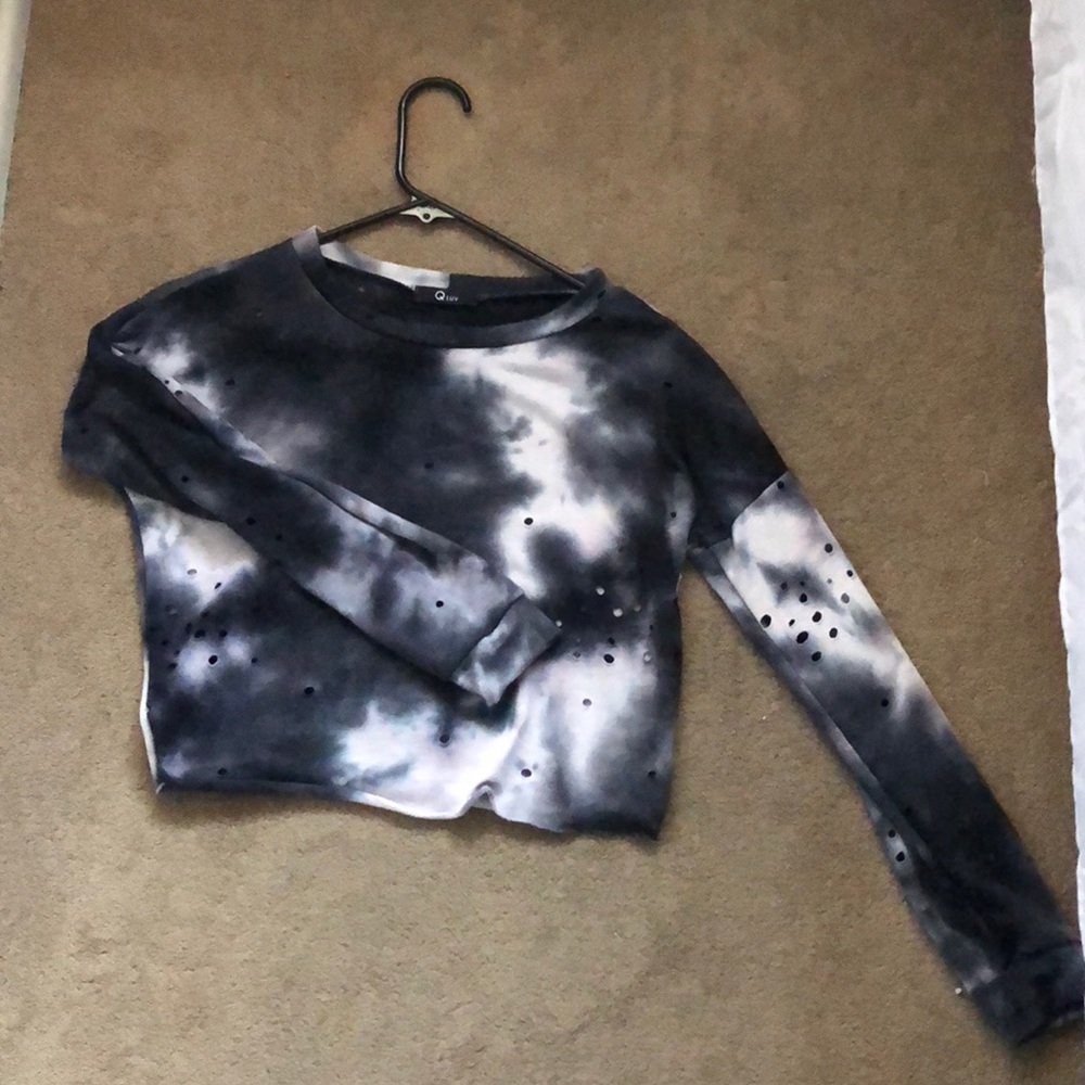 Distressed tie/dye long sleeve